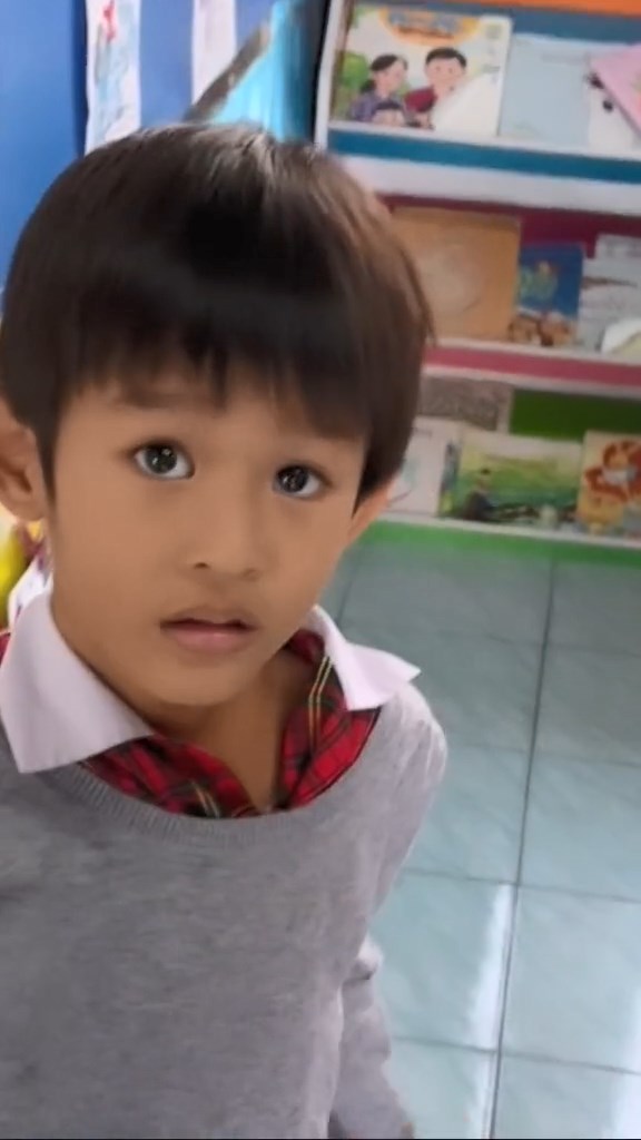 ช๊อตฟีลนักเรียน